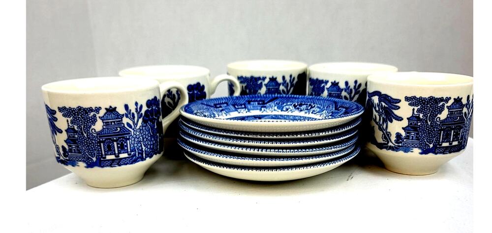 Vntg Churchhill Traditional Blue Willow Ware 5 Teacups 6 Saucers Malaysia Fine
